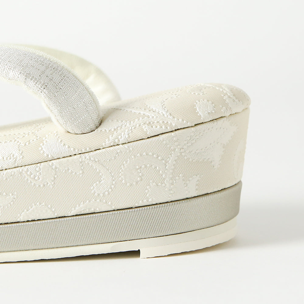 Zori sandals|Flower arabesque