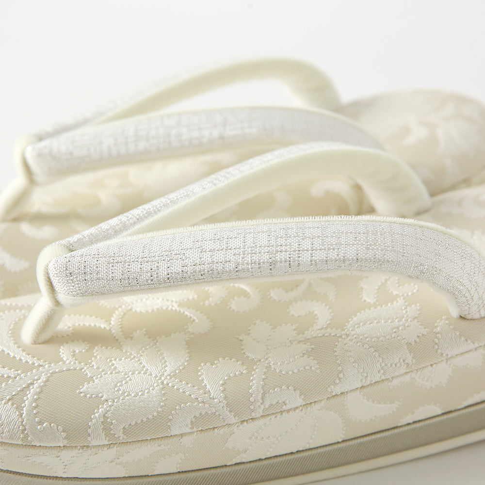 Zori sandals|Flower arabesque