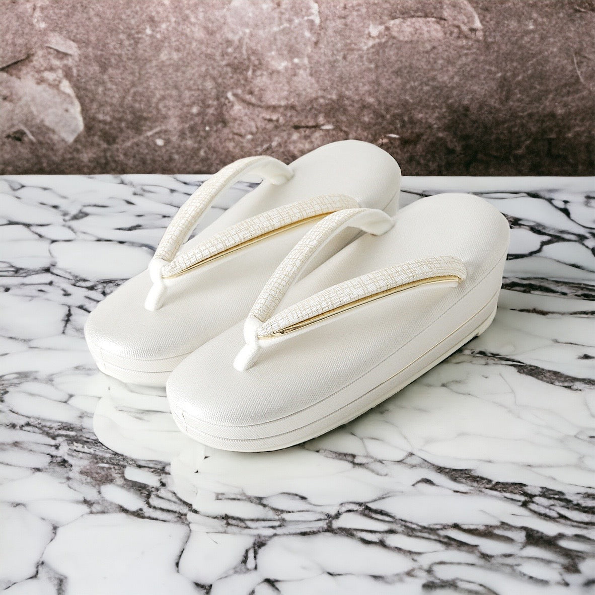 即納品|95周年記念モデル 草履|響-ひびき-