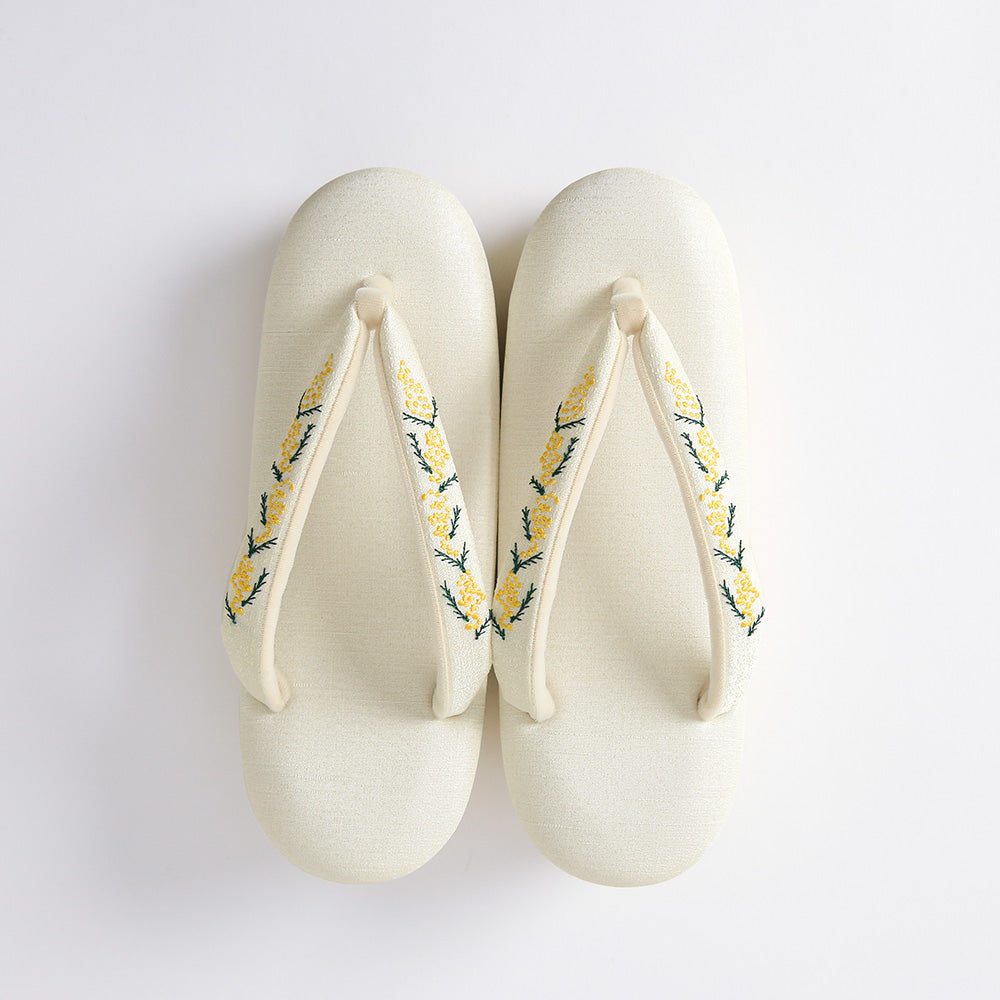 即納品|草履|ミモザ刺繡の草履|すなおモデル