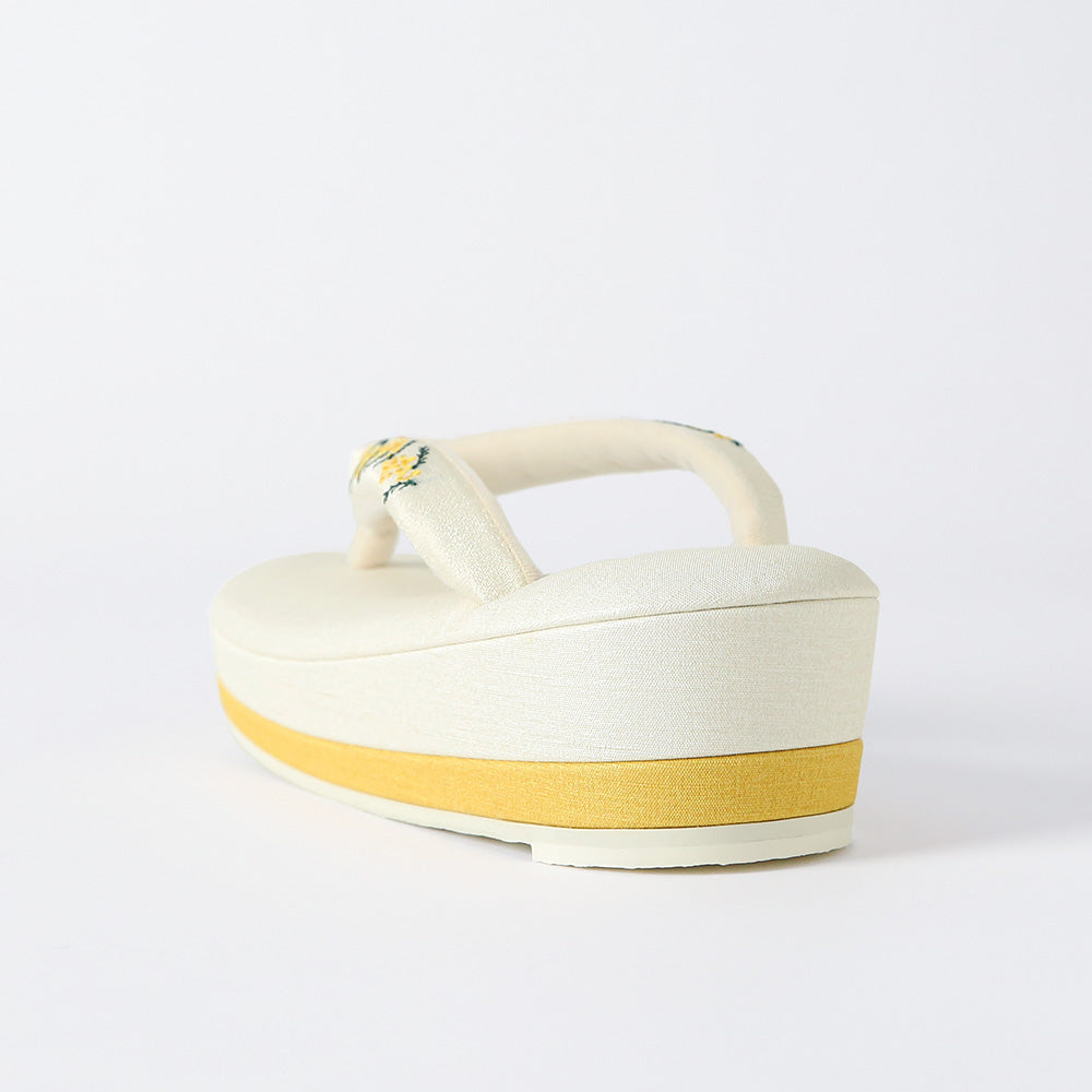 即納品|草履|ミモザ刺繡の草履|すなおモデル