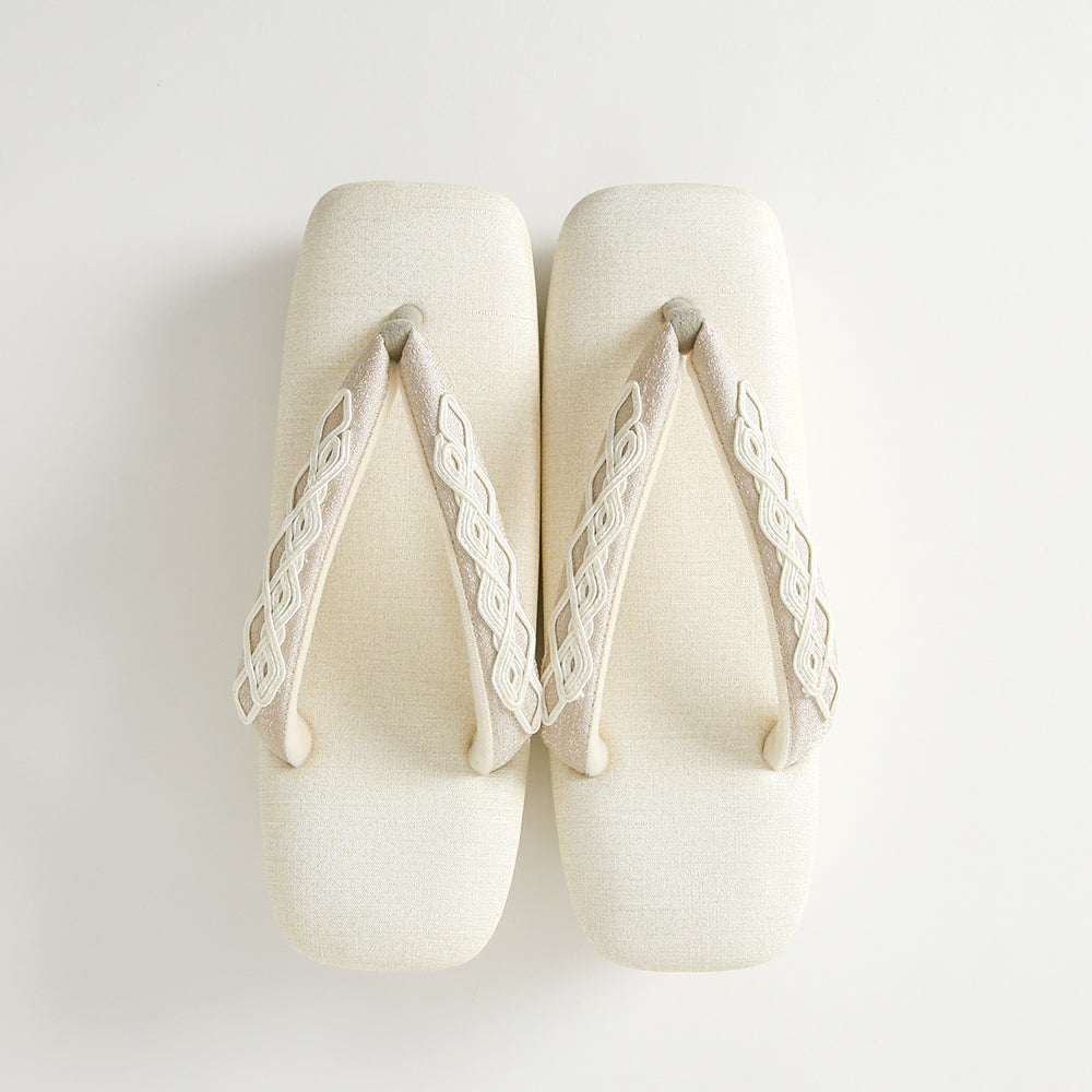 Sサイズ即納品|シンデレラ|紬柄×コード刺繍 (ホワイト)