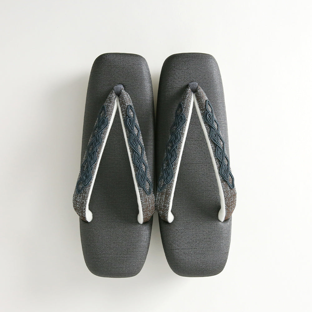 LL Size Ready to Ship | Queen | Tsumugi Pattern × Cord Embroidery