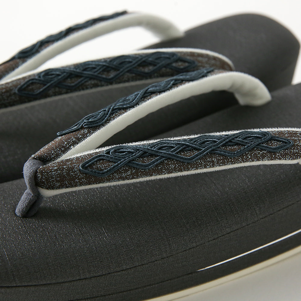 LL Size Ready to Ship | Queen | Tsumugi Pattern × Cord Embroidery