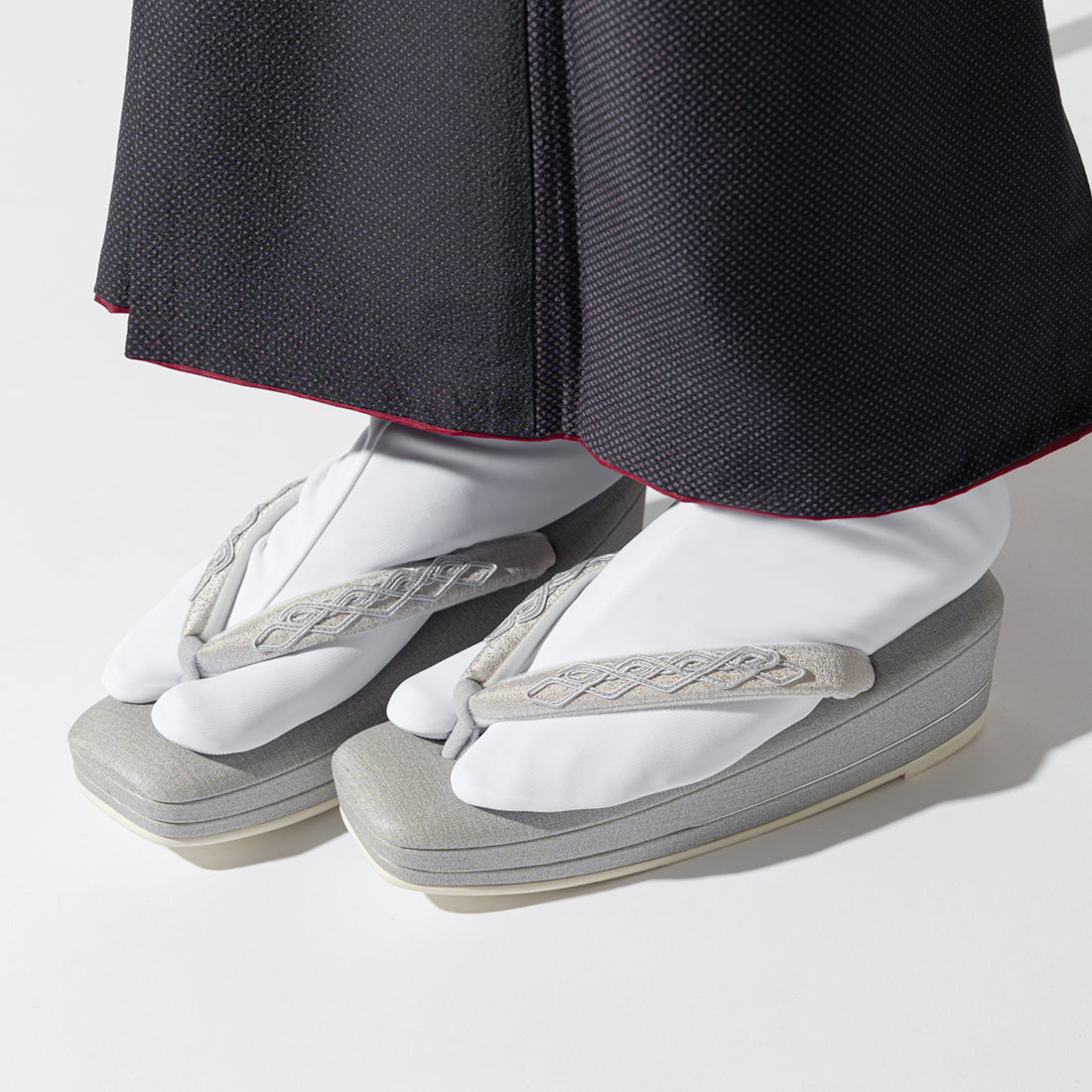 草履|クイーン|紬柄×コード刺繍