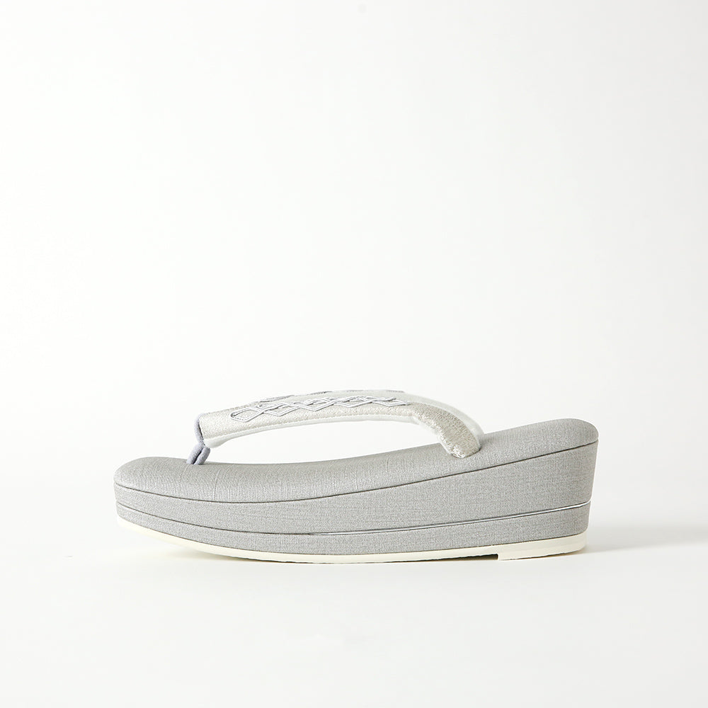 草履|クイーン|紬柄×コード刺繍