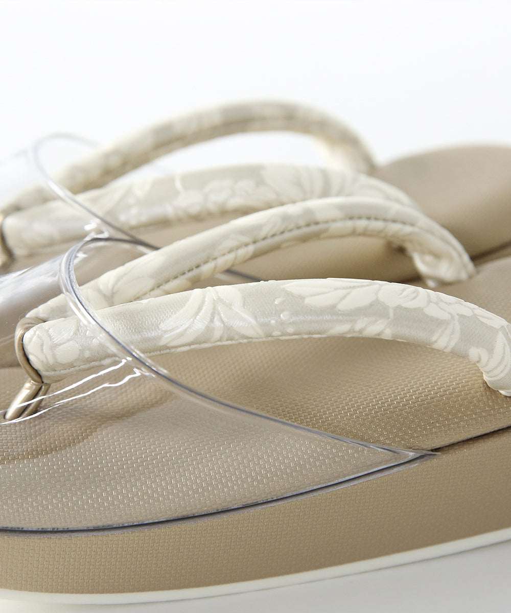 草履|きちんとした日にも履ける雨草履