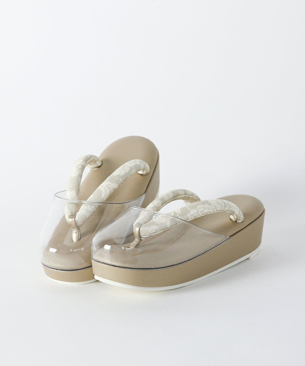 草履|きちんとした日にも履ける雨草履