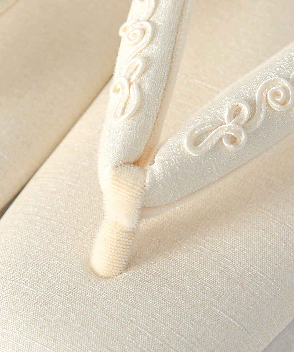 草履|コード刺繍デザイン