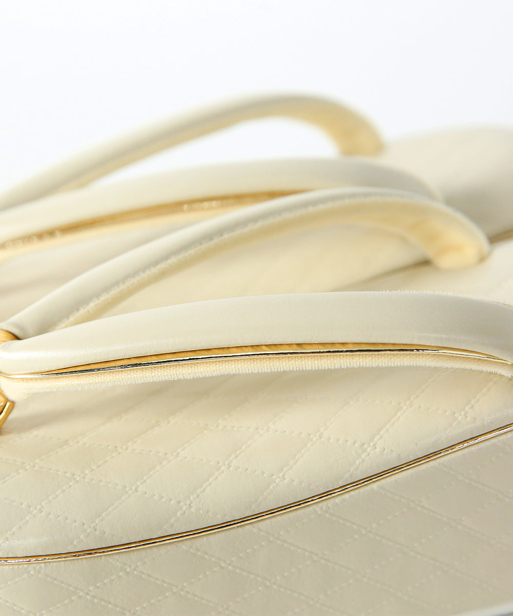 草履|ゴールドラインが映えるモダンな格子柄