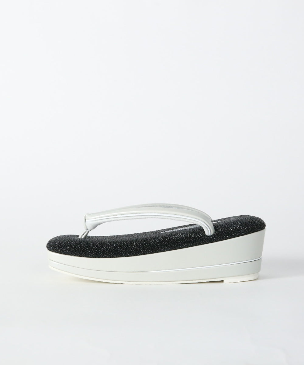 草履|エイ革 スクエア草履