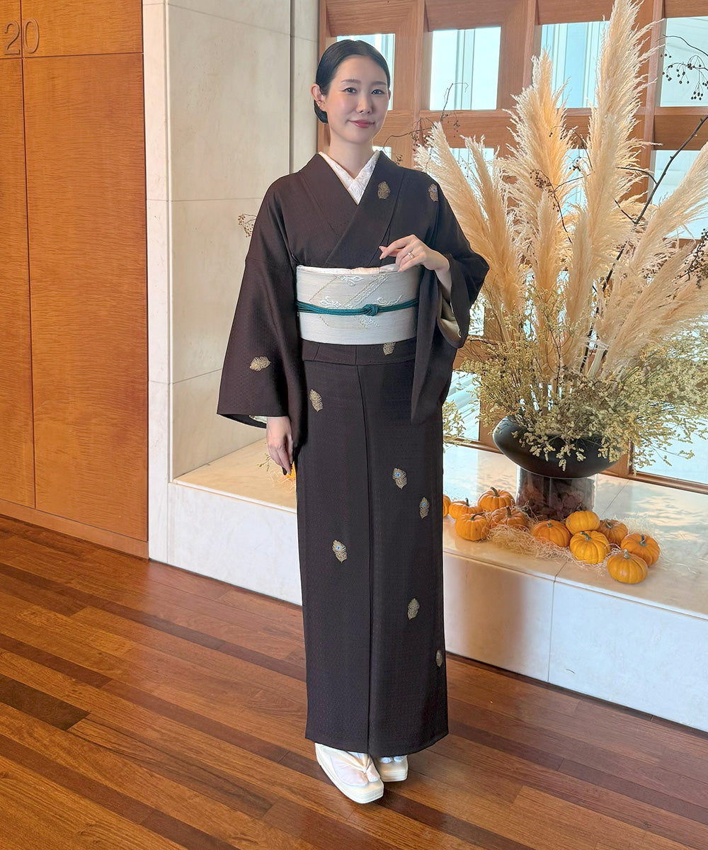 草履|二石鼻緒のスクエアエナメル2段タイプ|咲季モデル