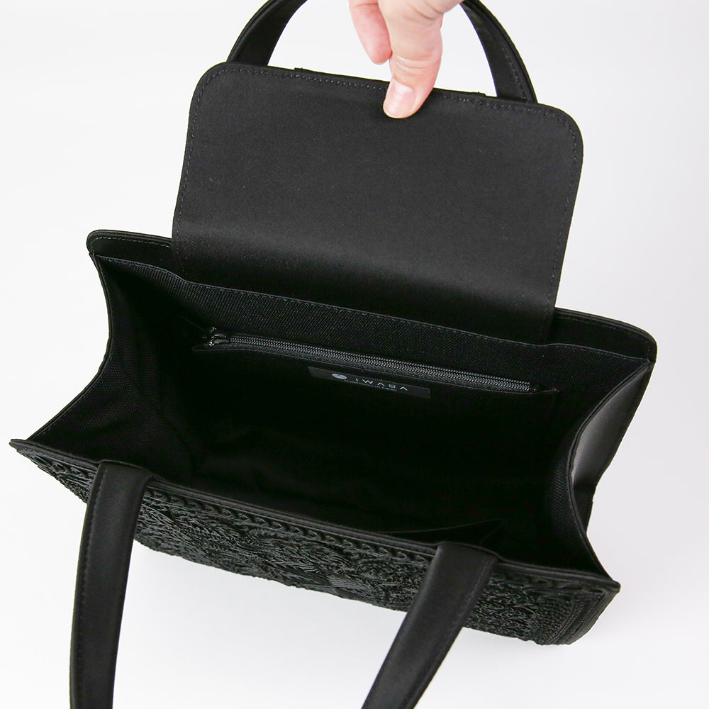 インナーマグネットコード刺繍トート型フォーマルバッグ