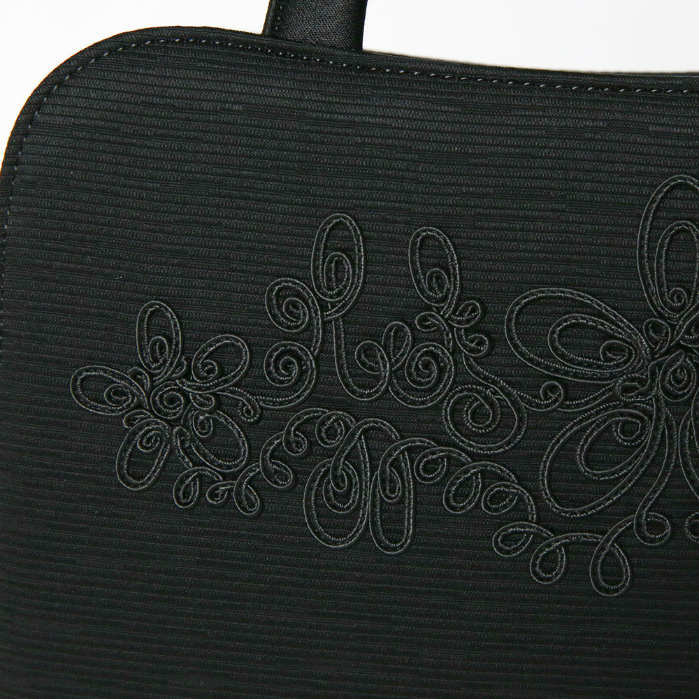 タッセル付き米沢織トート型フォーマルバッグ