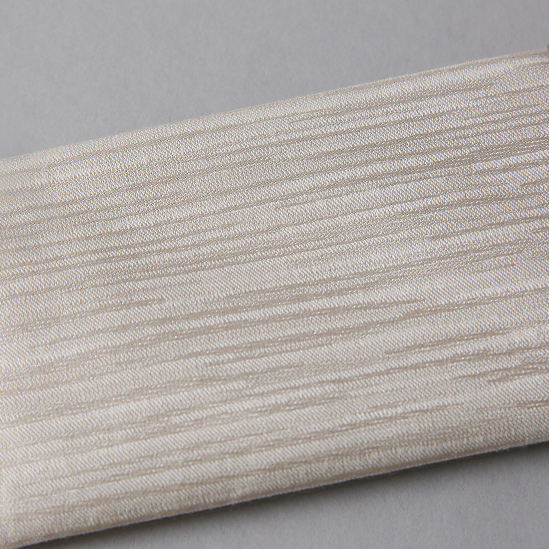 銀嶺 -GINREI- ウォレット|すなおモデル 岩佐オフィシャルショップ<フォーマルバッグ・和装バッグ・草履>【公式サイト】