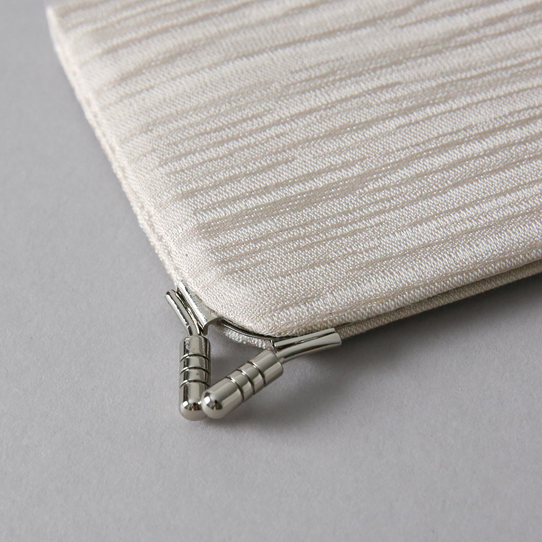 【バッグまたは草履と同時購入でお得なセット割】銀嶺 -GINREI- ウォレット|すなおモデル 岩佐オフィシャルショップ<フォーマルバッグ・和装バッグ・草履>【公式サイト】