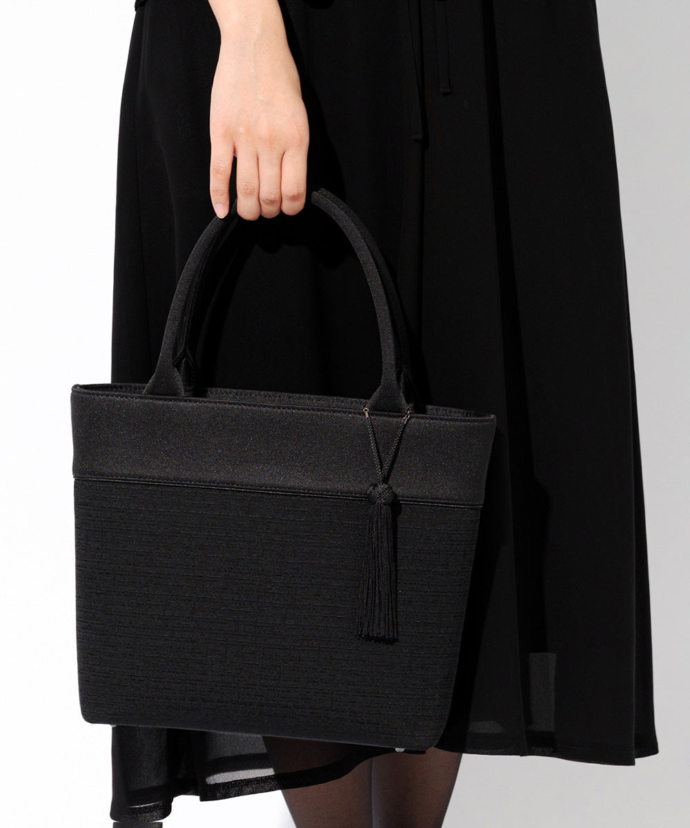 タッセル付き米沢織トートバッグ