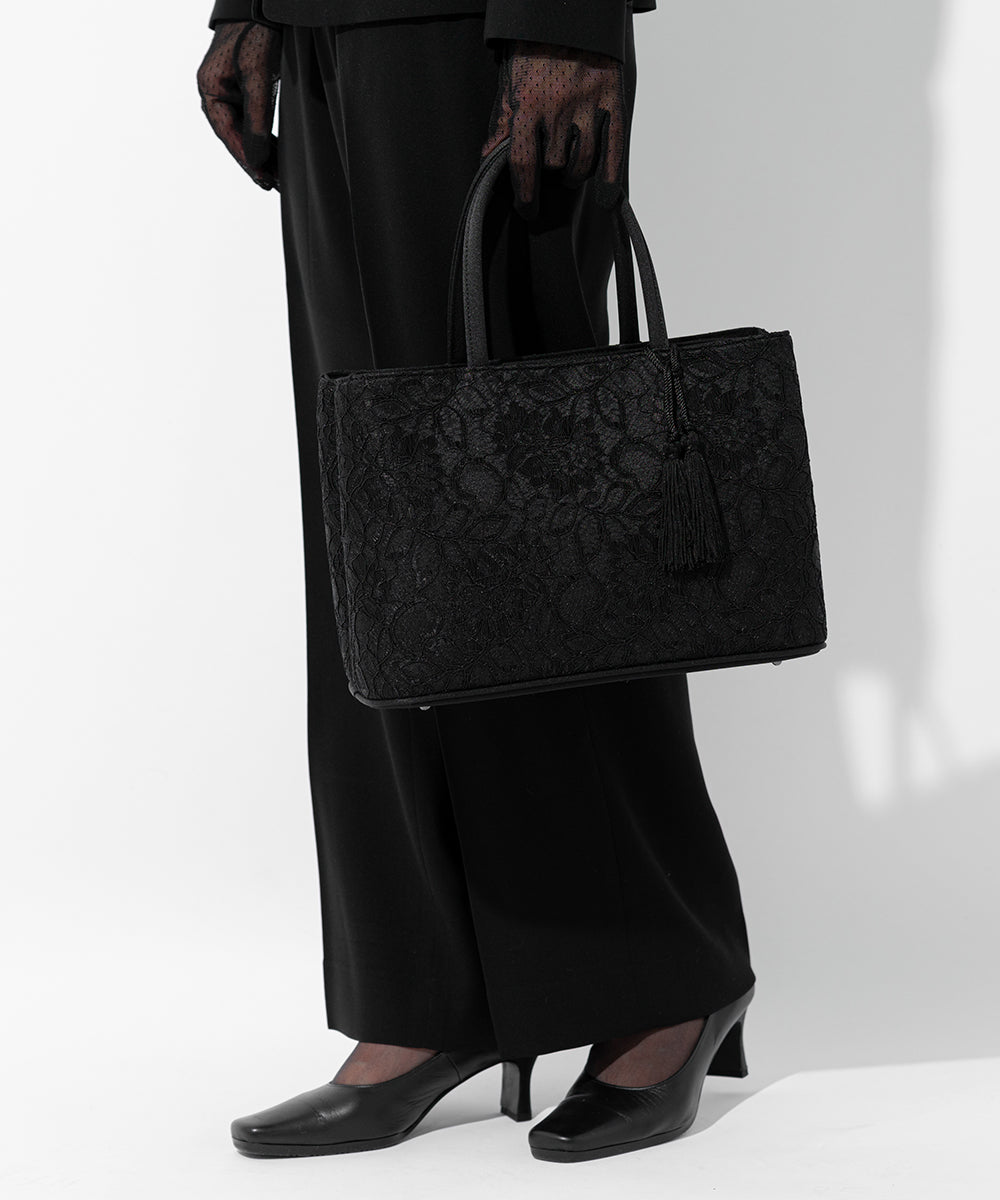 タッセル付きコードレース二層式バッグ M