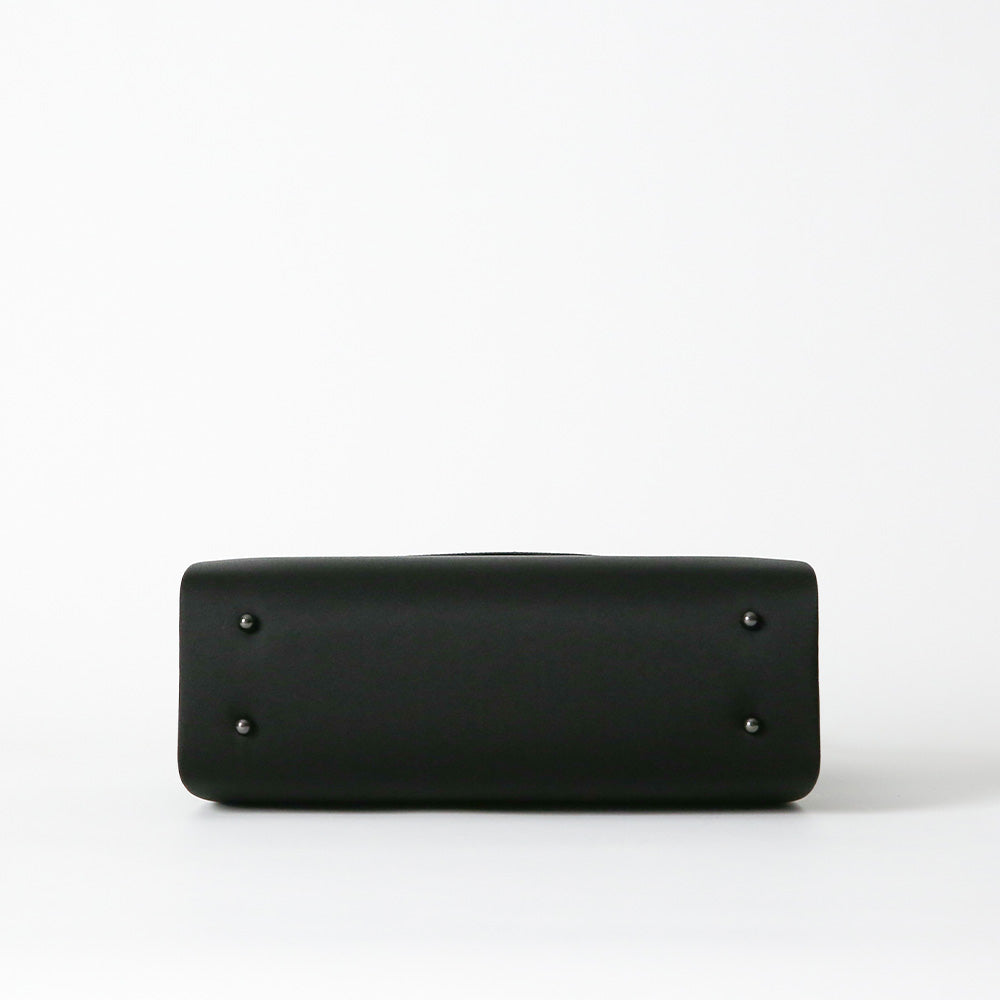 コード刺繍インナーマグネットフォーマルバッグ