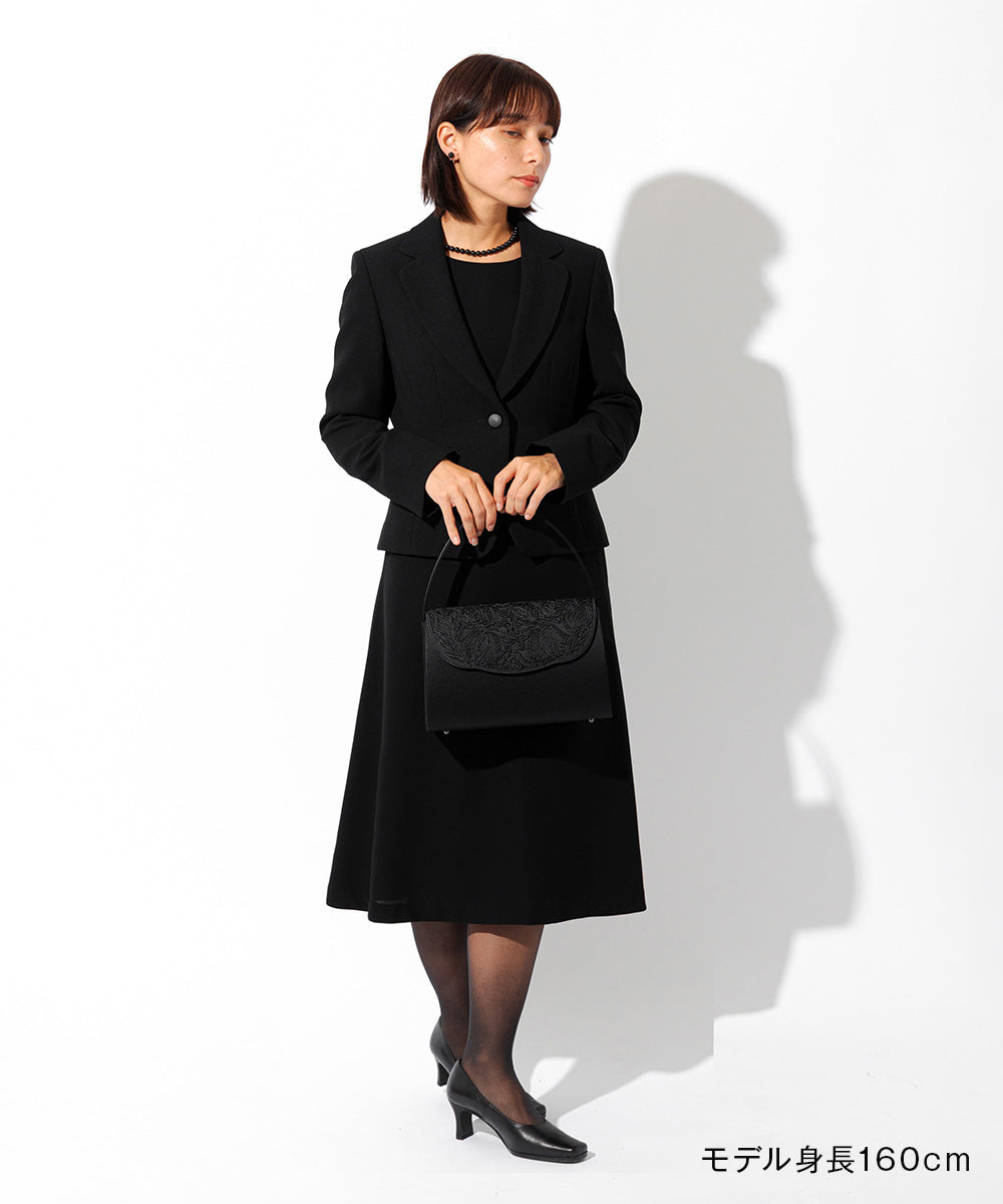 コード刺繍インナーマグネットフォーマルバッグ