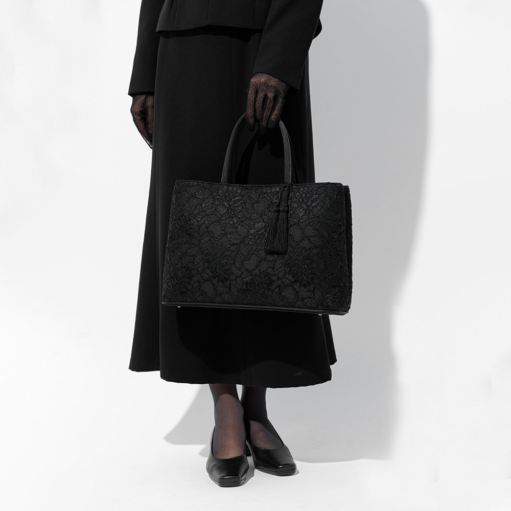 【A4対応】タッセル付きコードレース二層式バッグ