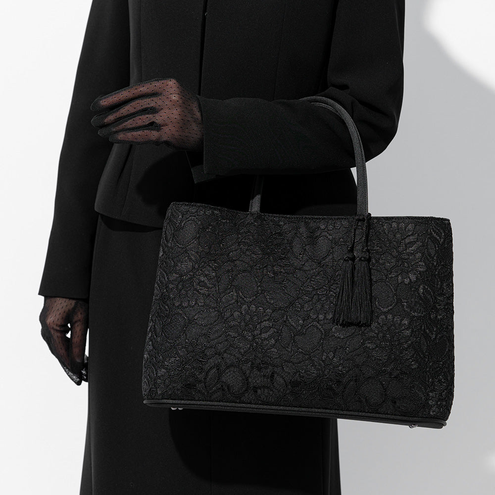 【A4対応】タッセル付きコードレース二層式バッグ