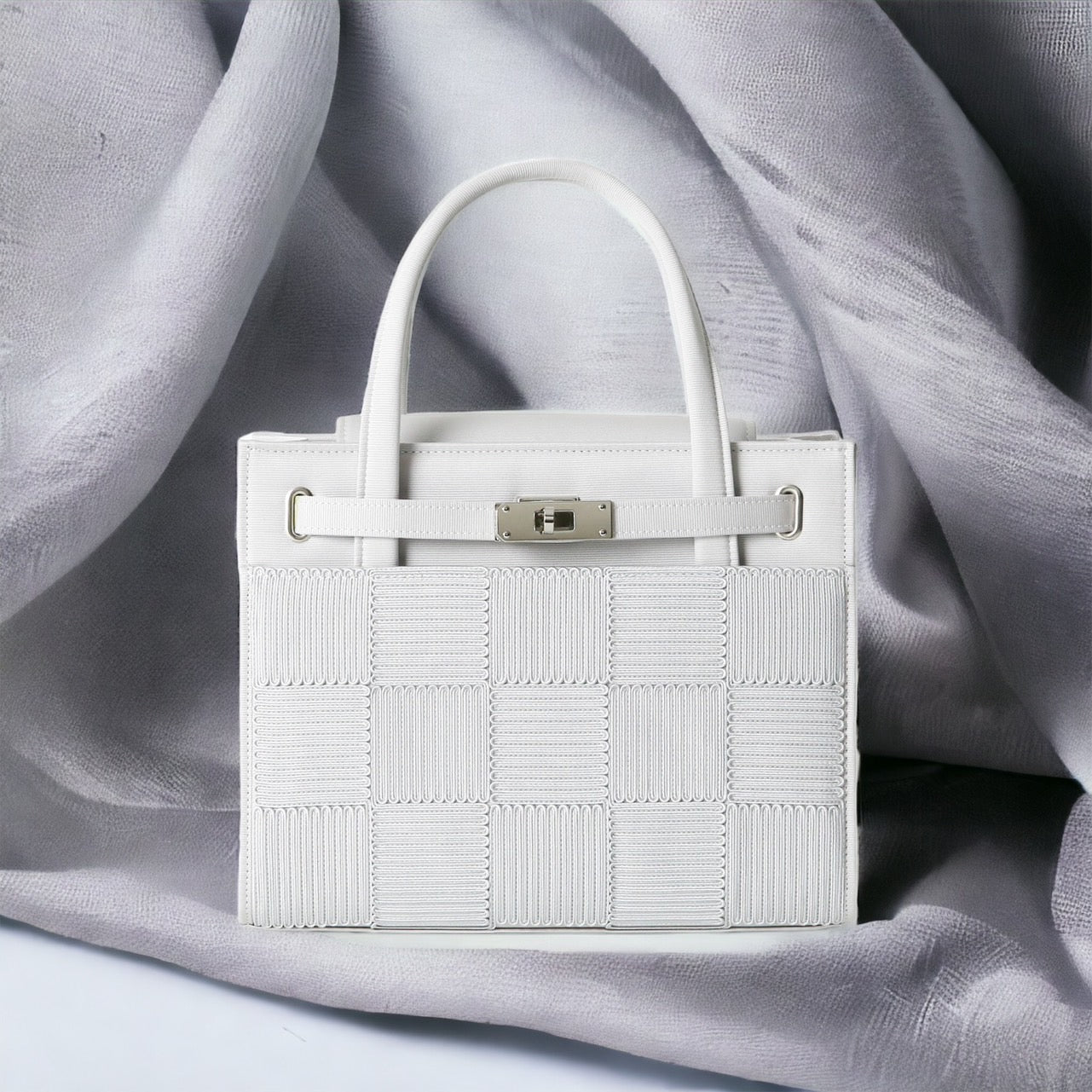Square cord embroidered bag | Kosuna model
