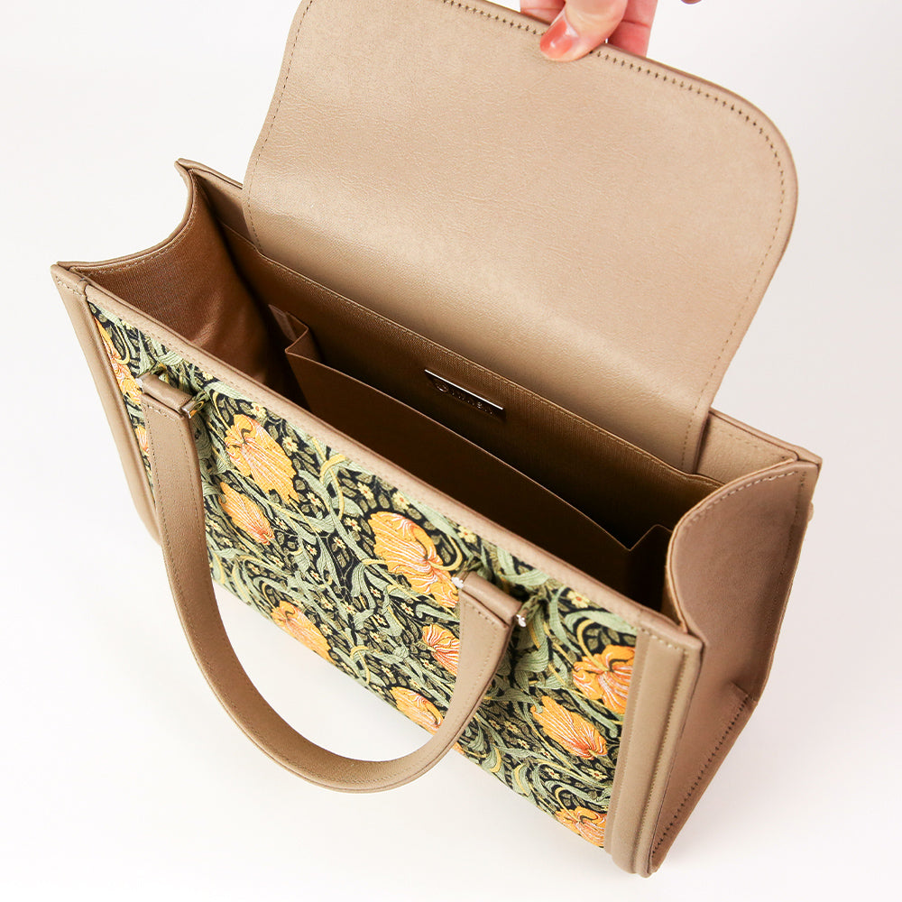 Carre pin panel