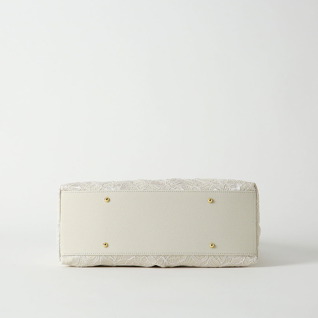 Cord Lace Ribbon Motif Bag (Ivory)