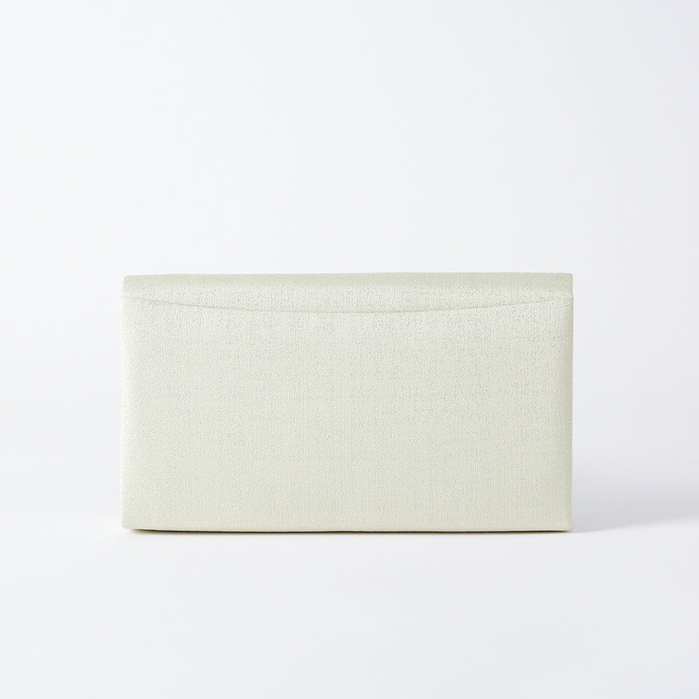 ミモザ刺繍のクラッチバッグ|すなおモデル