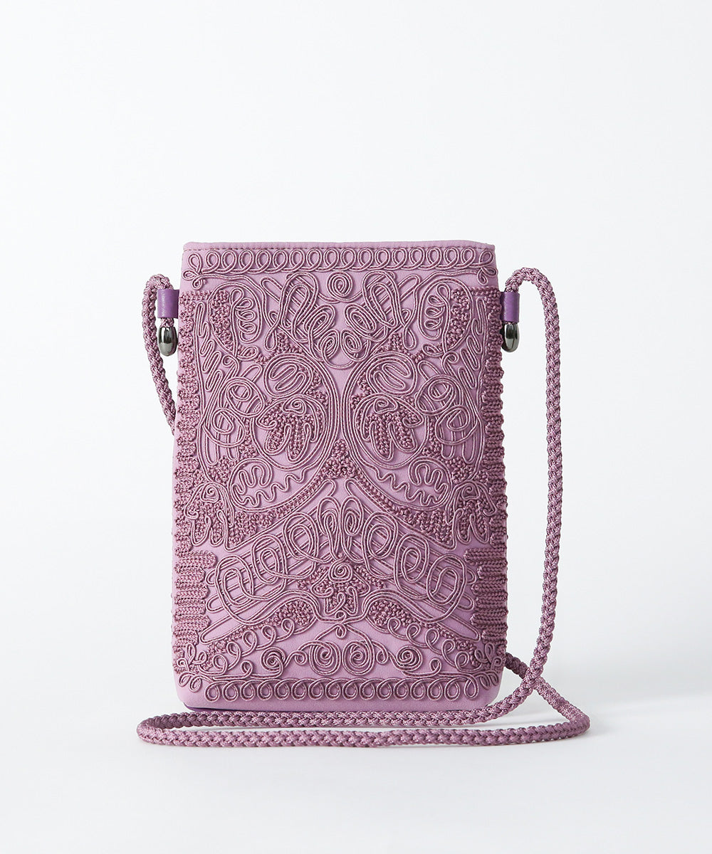 コード刺繍ポシェット