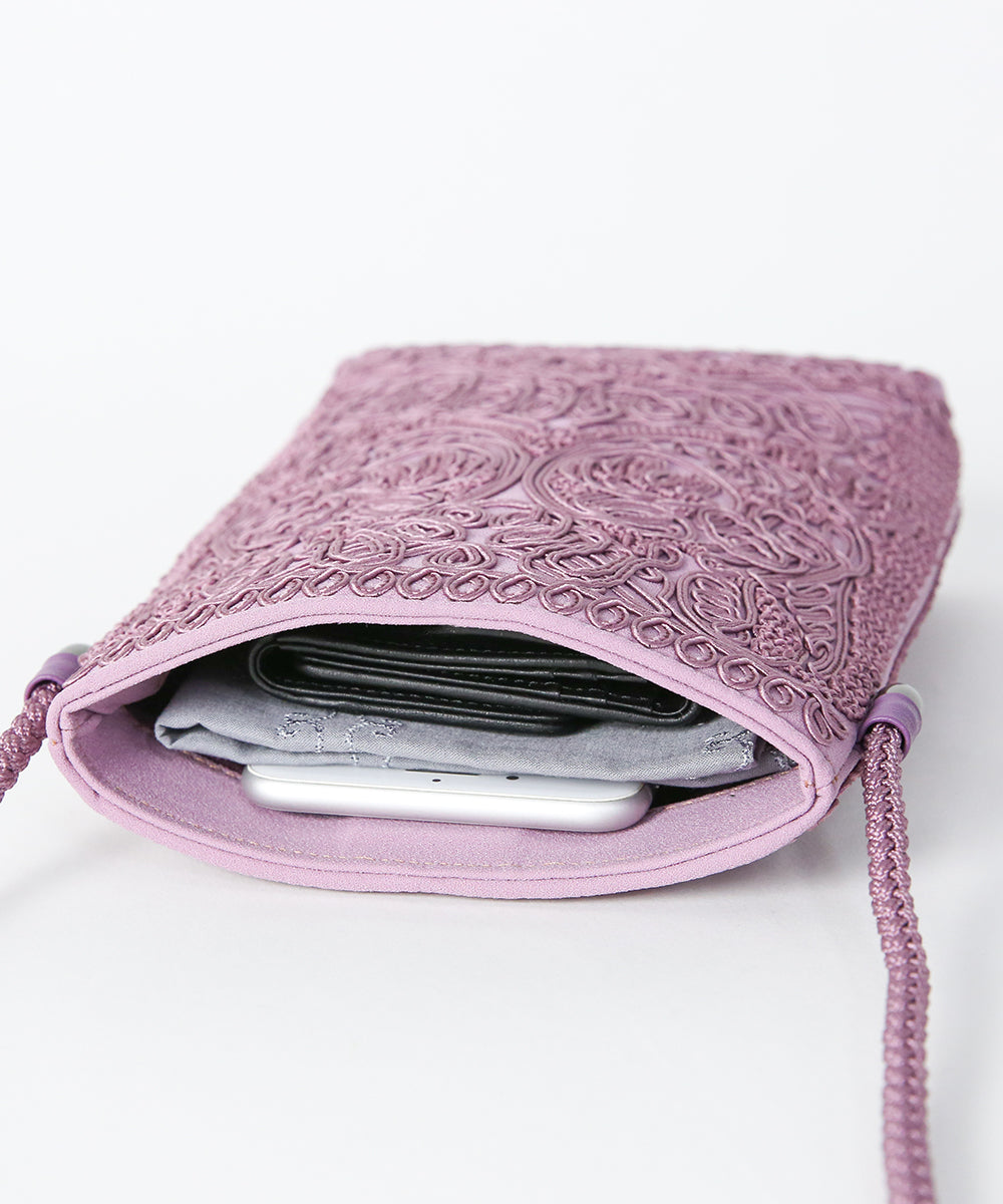 コード刺繍ポシェット