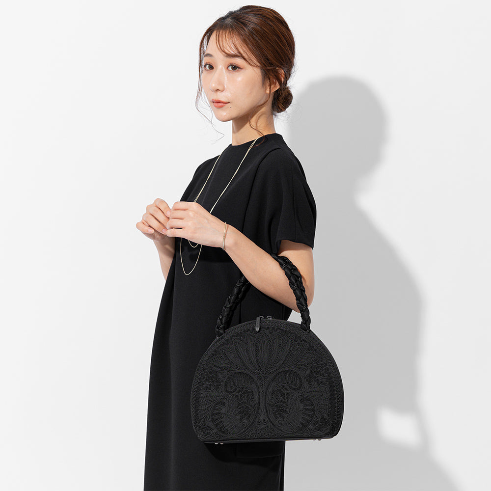 Cord embroidery handbag