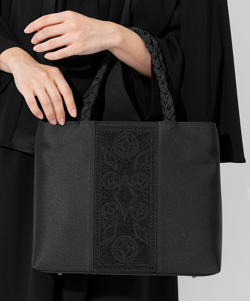 Cord embroidery braided hand formal tote bag