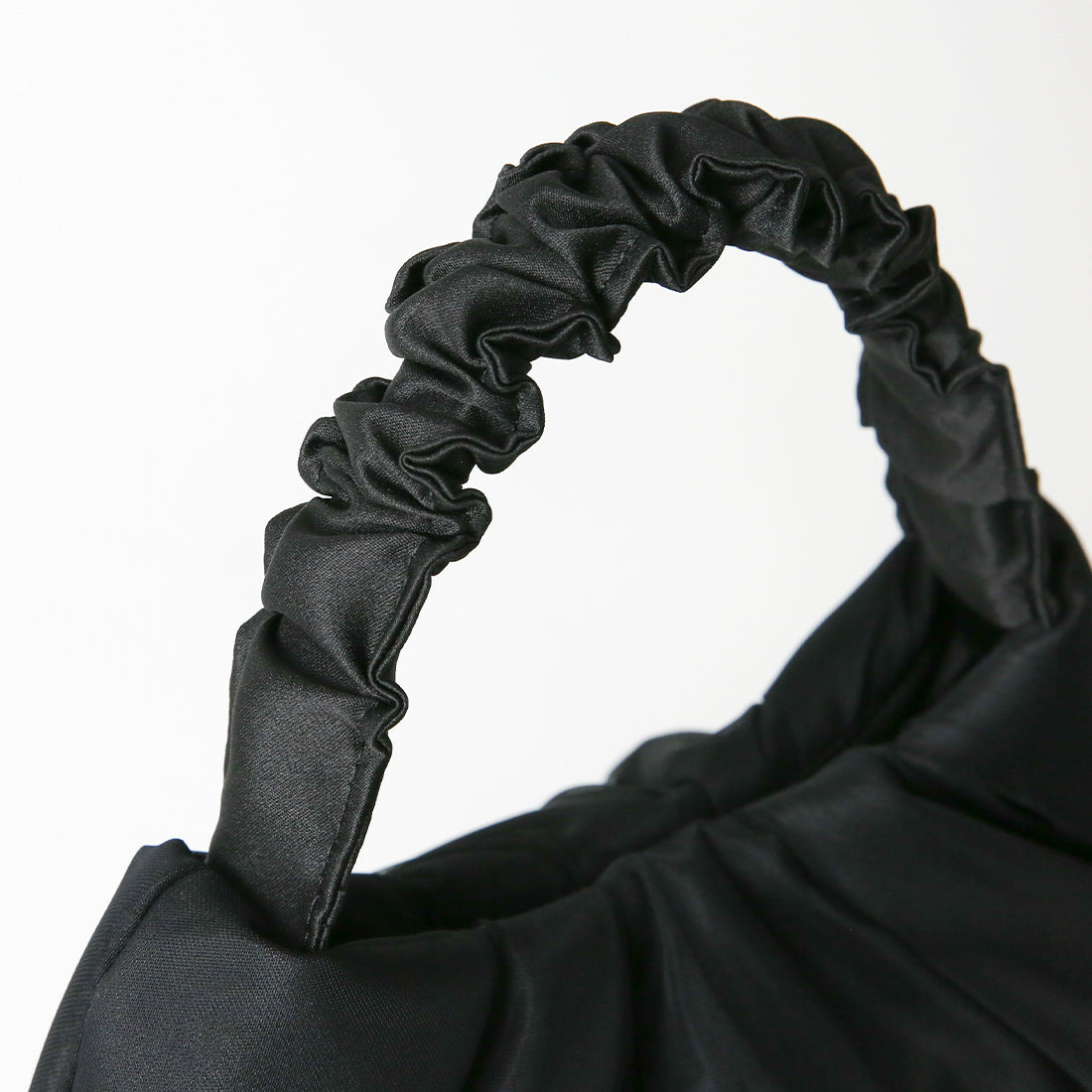 チュールタックソフトバッグ