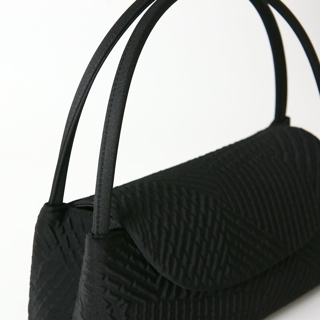 Geometric Soft Formal Bag