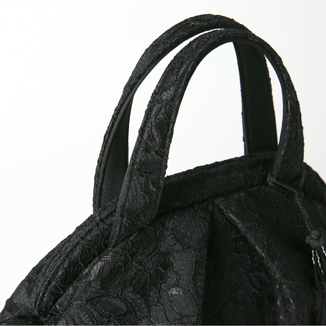 Cord Lace Balloon Bag with Tassel