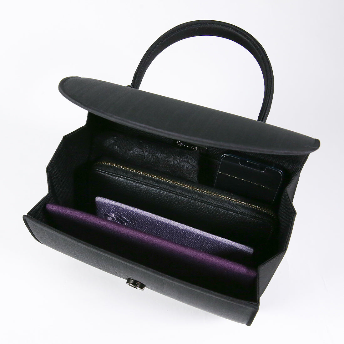 ホースヘアパイピングフォーマルバッグ