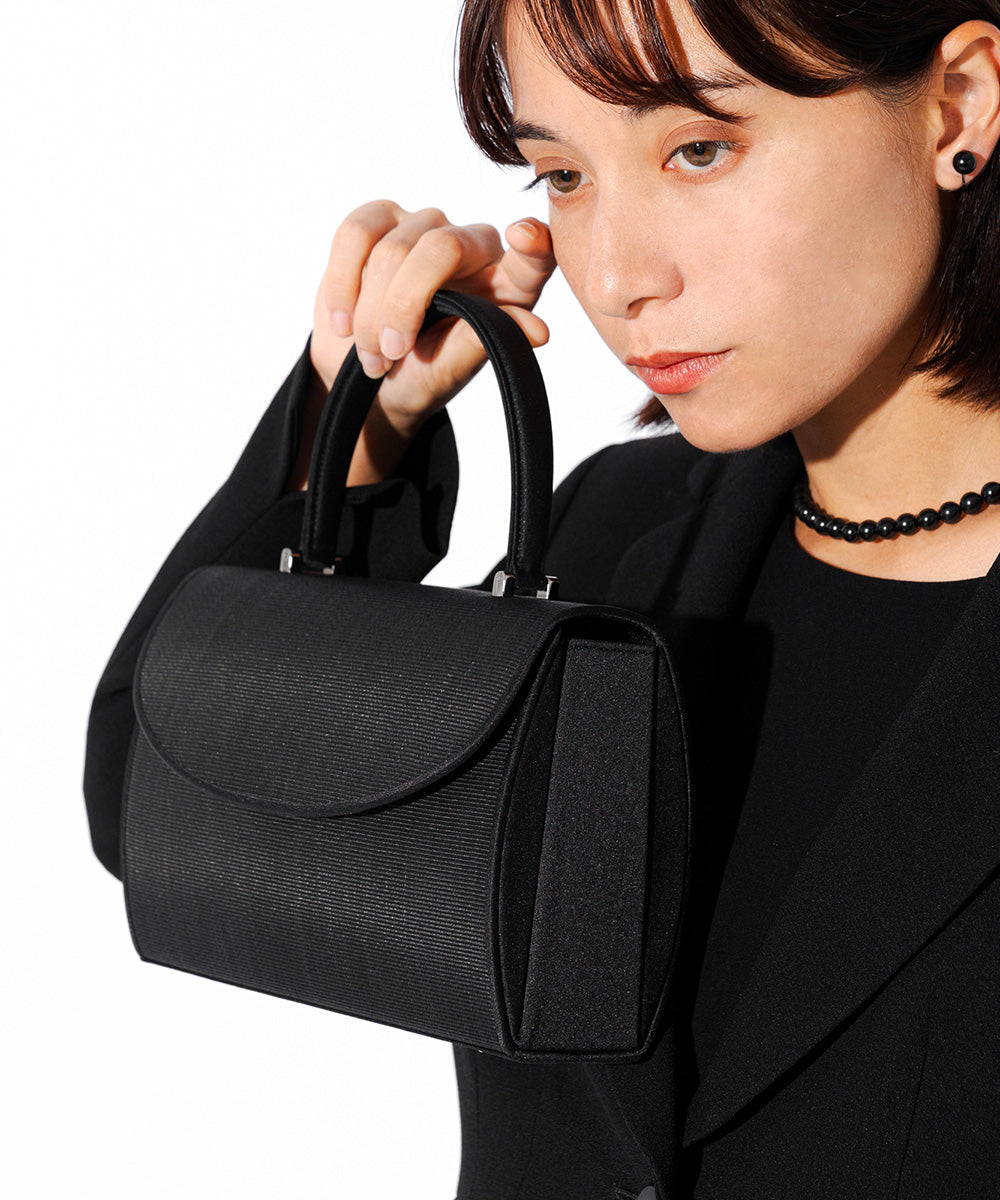 ホースヘアパイピングフォーマルバッグ