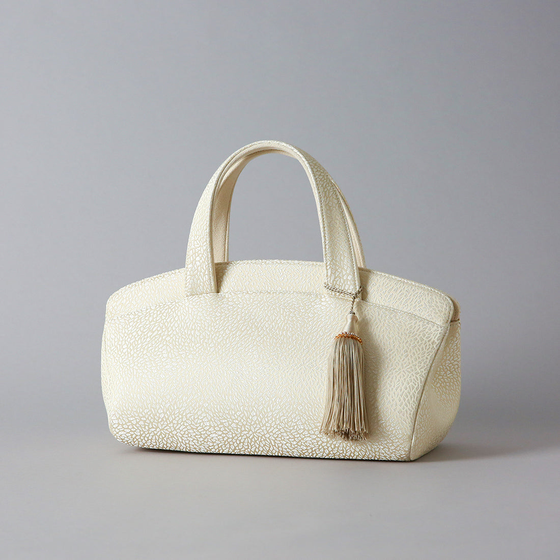 シェル エルシア【美しい所作をさり気なくサポートしてくれるバッグ‐LOW-】