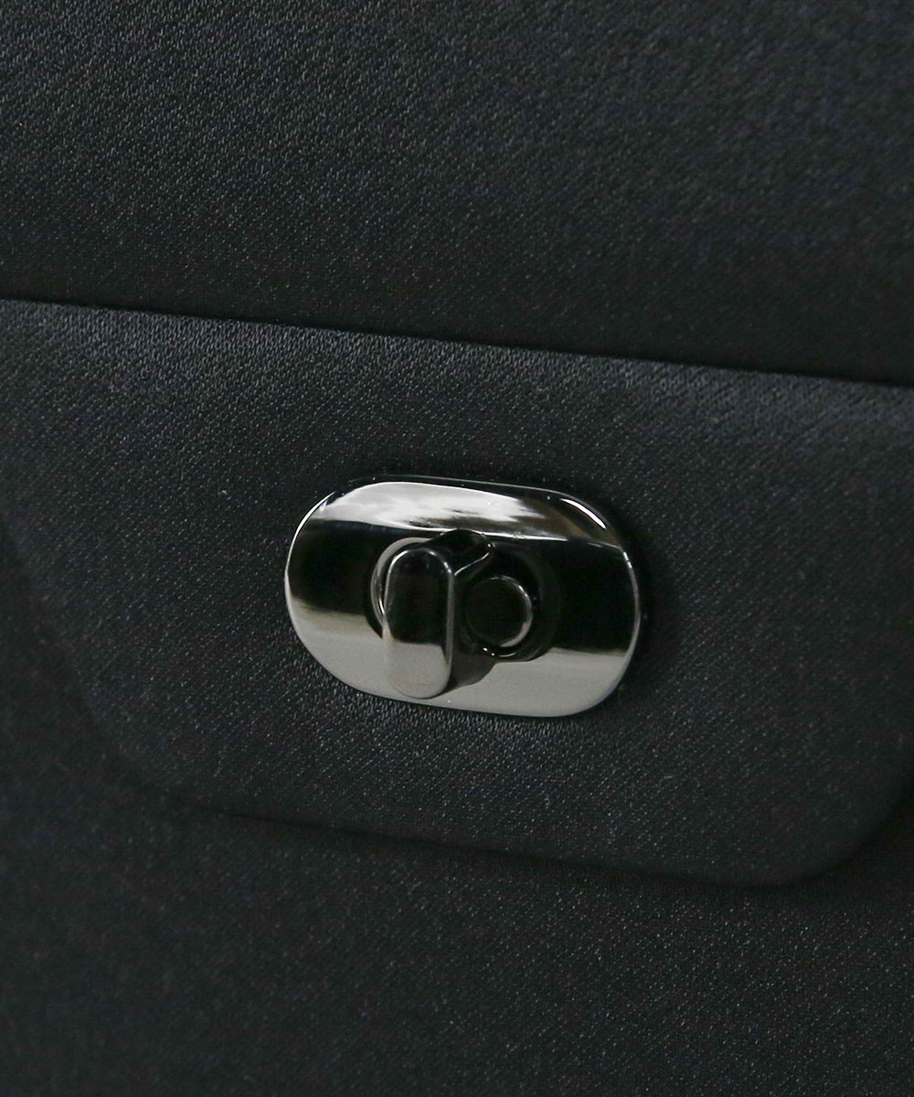 ハーフ・ムーン ノワール