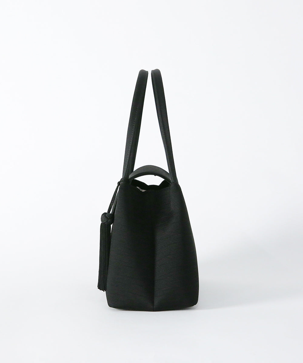 タッセル付き米沢織ソフトフォーマルバッグ