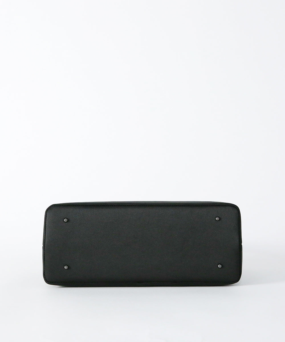 タッセル付き米沢織ソフトフォーマルバッグ