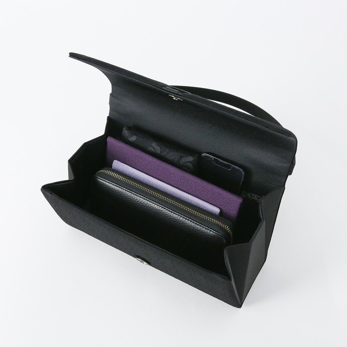 バックルデザインフォーマルバッグ