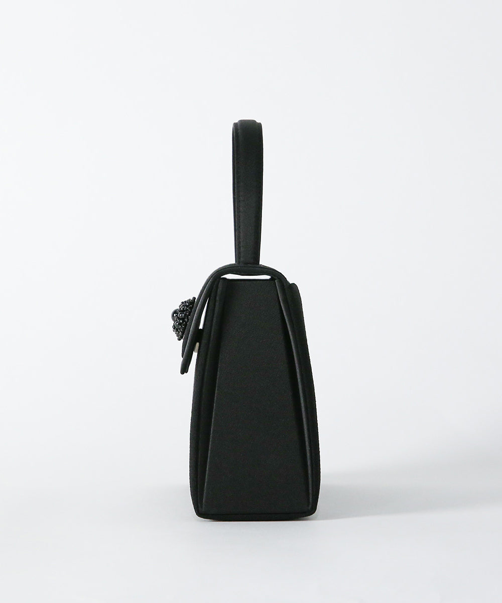 ブローチデザインフォーマルバッグ