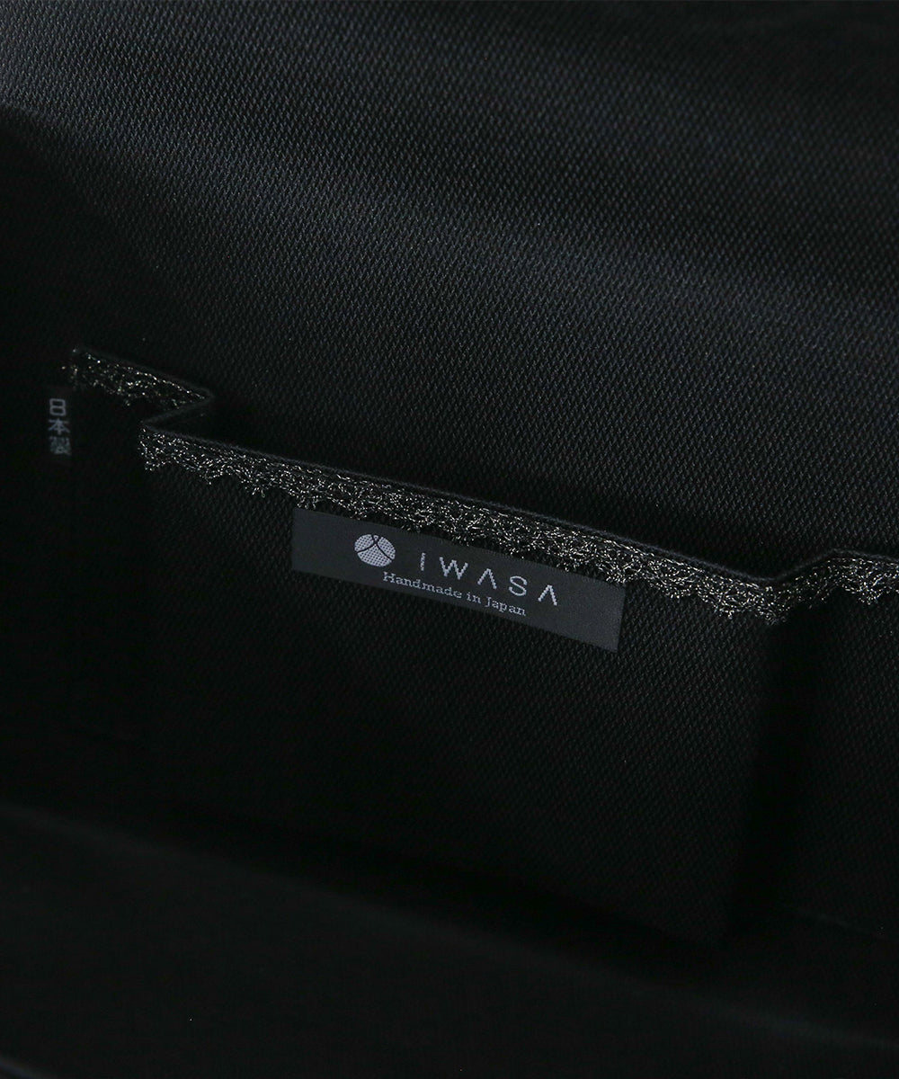 ブローチデザインフォーマルバッグ