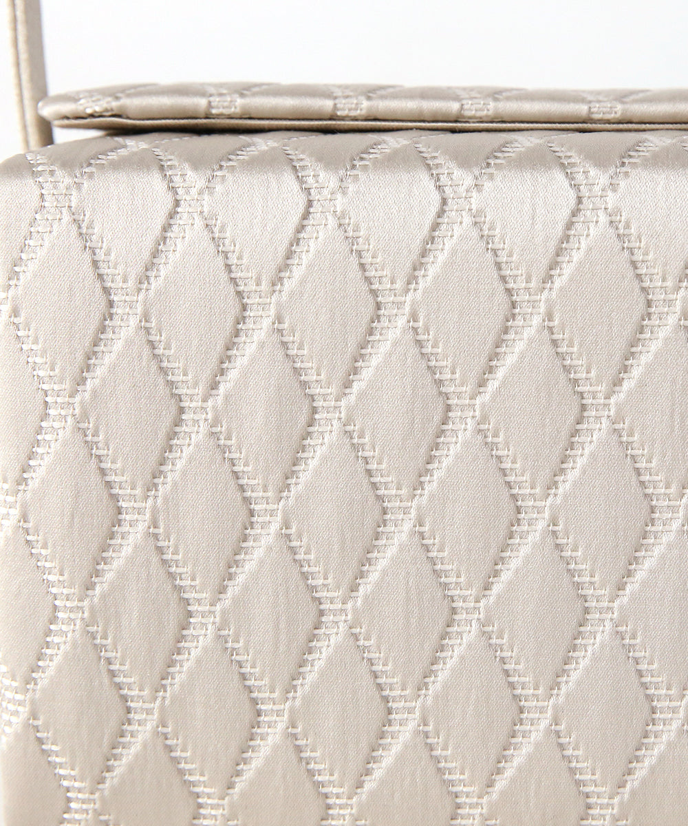 リボンハンドルスクエアバッグ