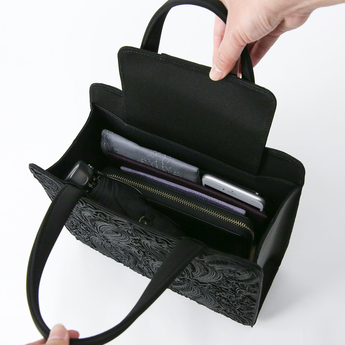 Inner magnetic cord embroidery tote formal bag