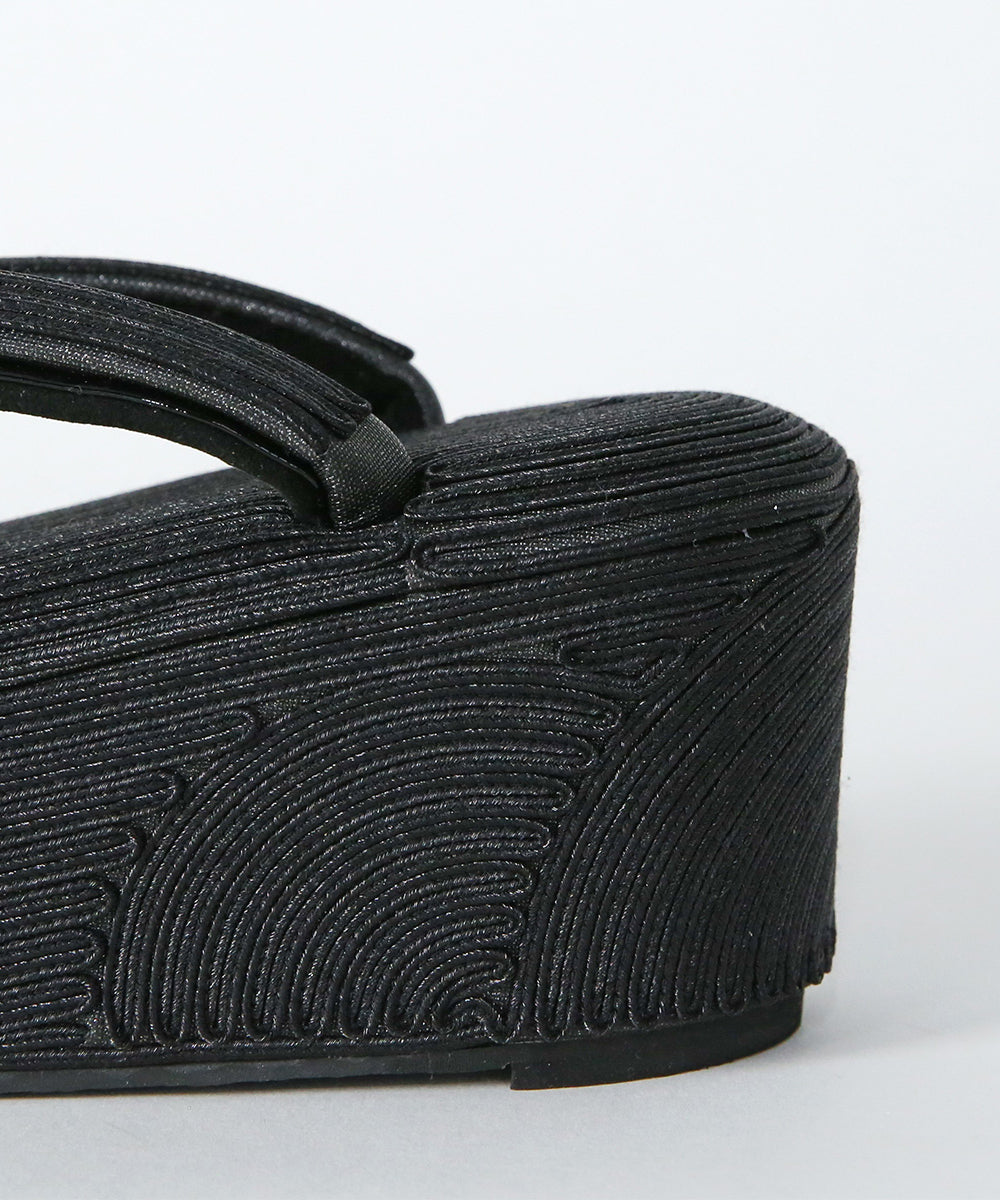 コード刺繍草履