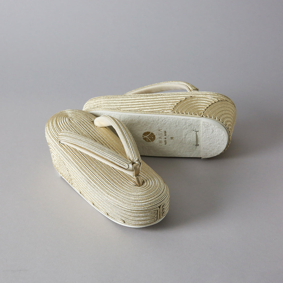 コード刺繍草履